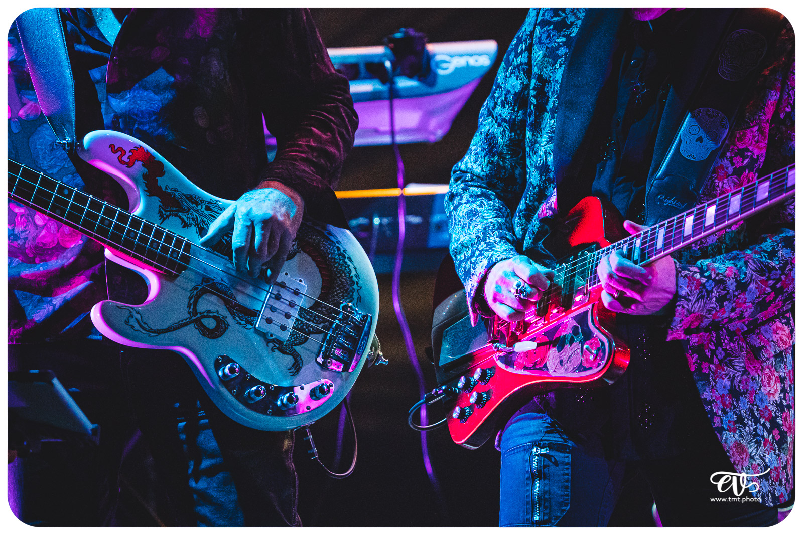 L'HISTOIRE DU ROCK EN 13 GUITARES